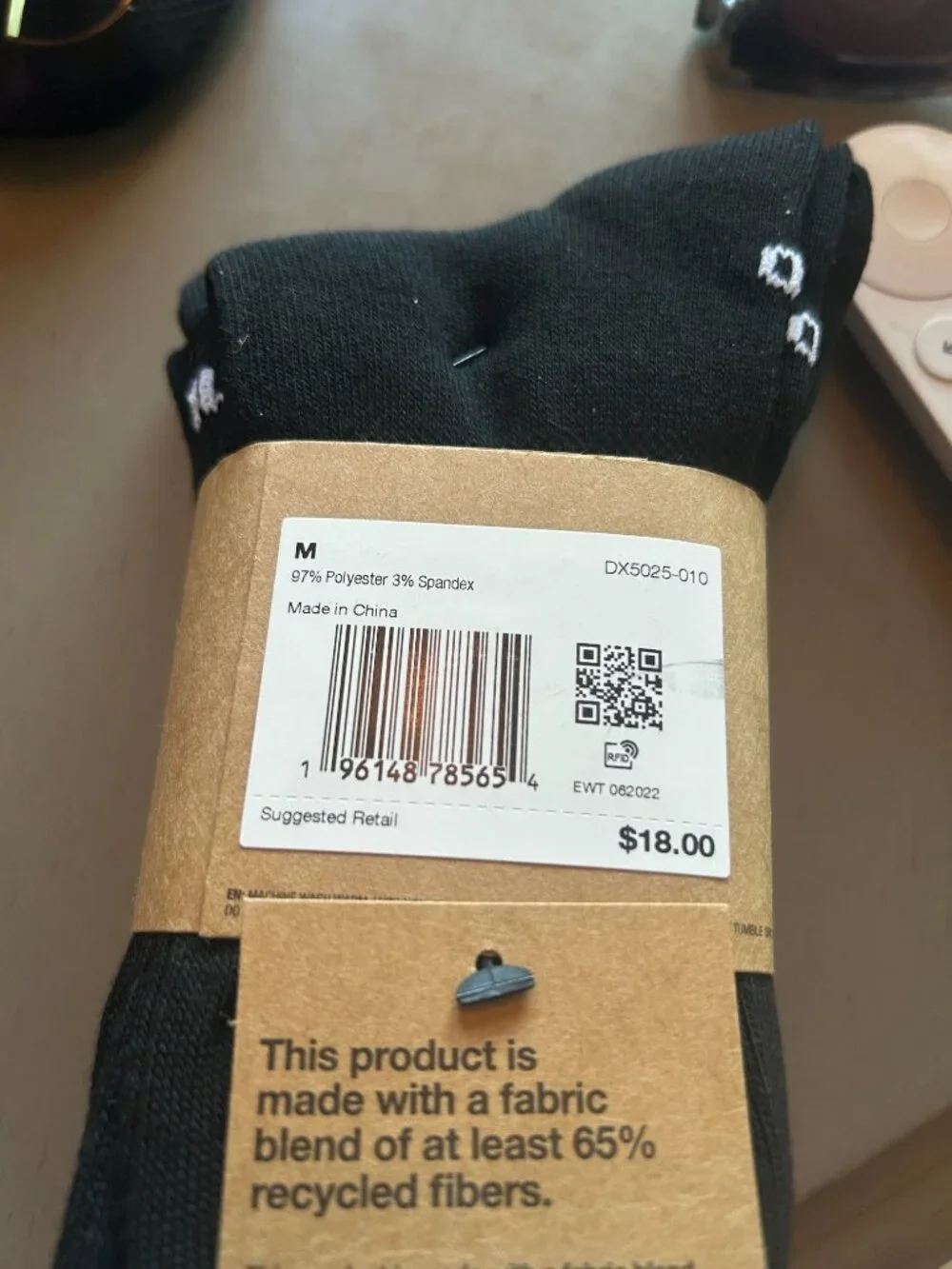NIKE Everyday Essential Crew Socks, 3 Pack, Black Striped